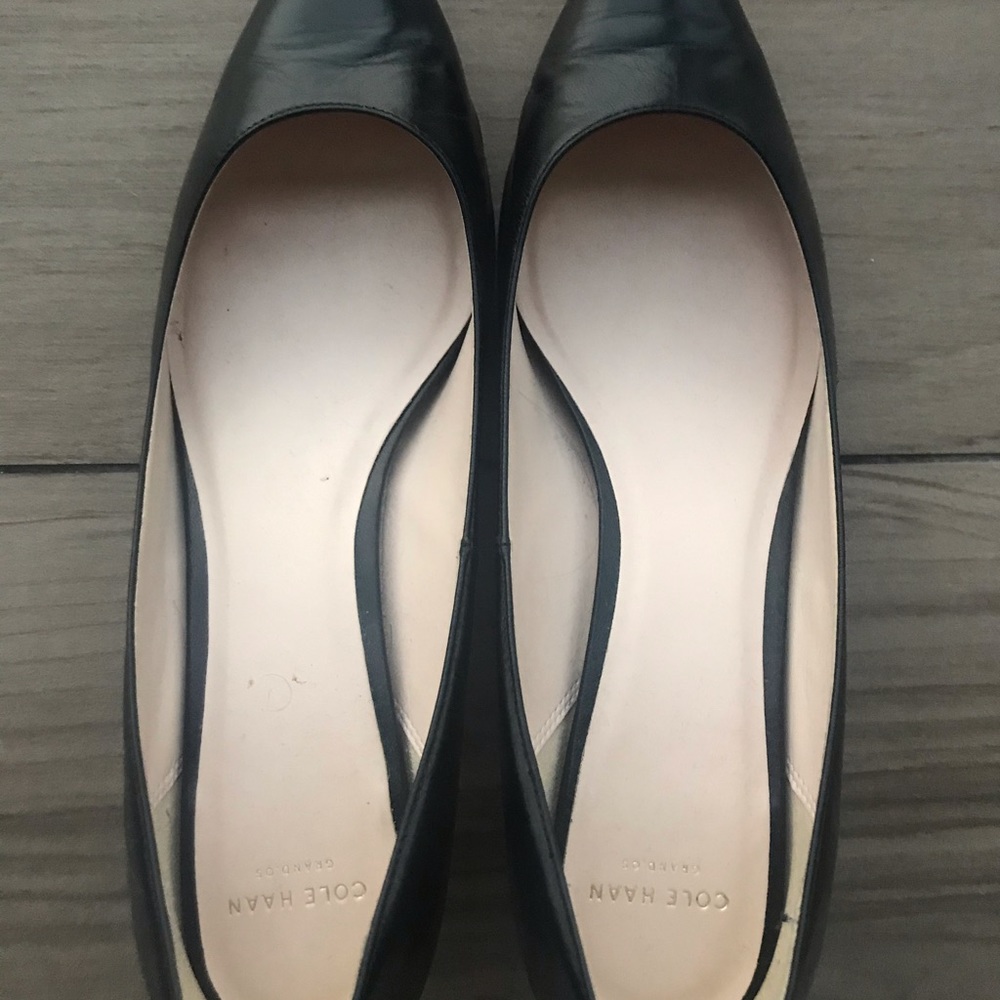 Leather women shoes